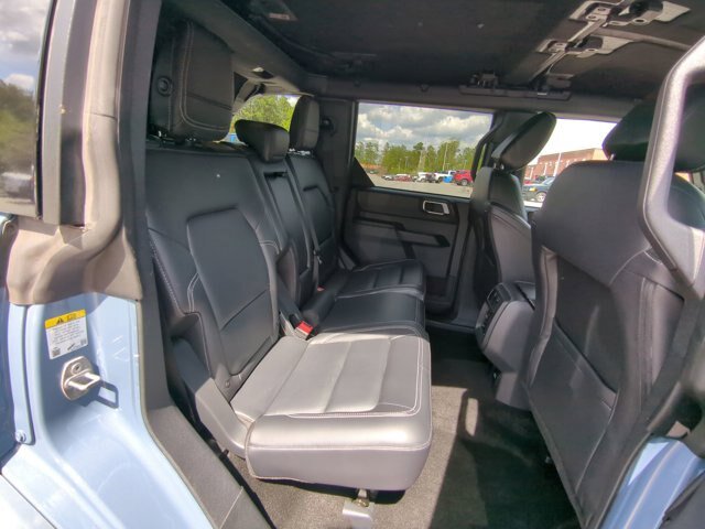 Certified 2025 Ford Bronco Outer Banks AWD/4WD image 33