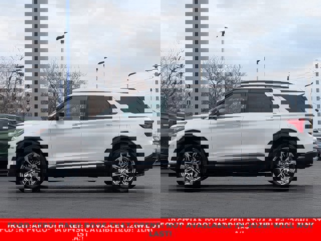 Certified 2025 Ford Explorer Active w/ Active Comfort Package image 6