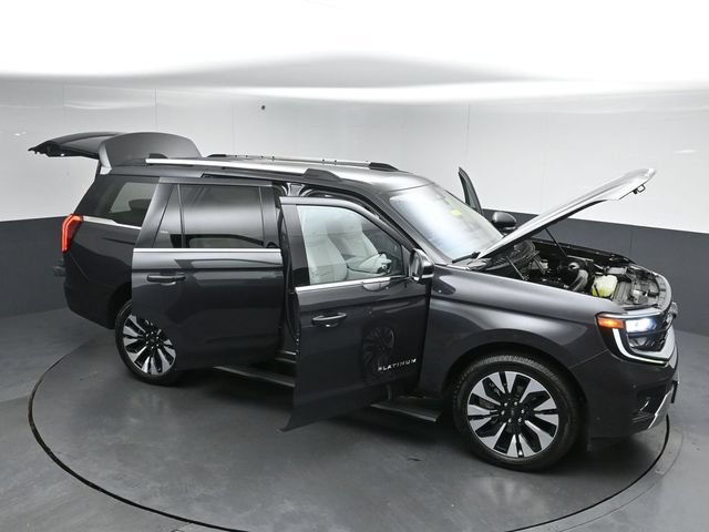 Certified 2025 Ford Expedition Platinum w/ Driver's Package AWD/4WD image 53
