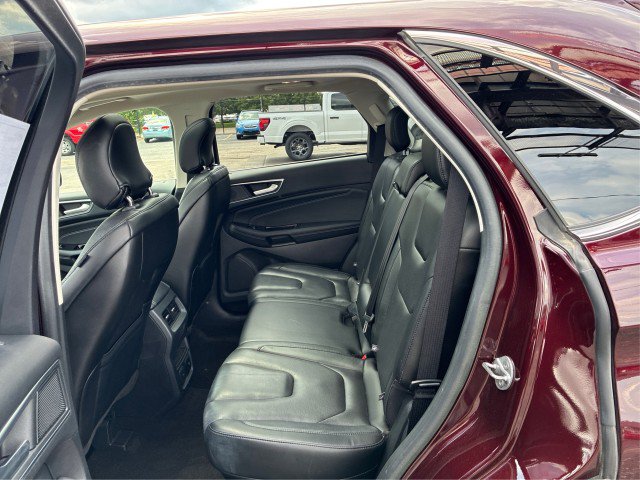 Certified 2019 Ford Edge Titanium w/ Equipment Group 301A AWD/4WD image 10