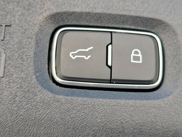 Certified 2025 Ford Expedition Max Active AWD/4WD image 13
