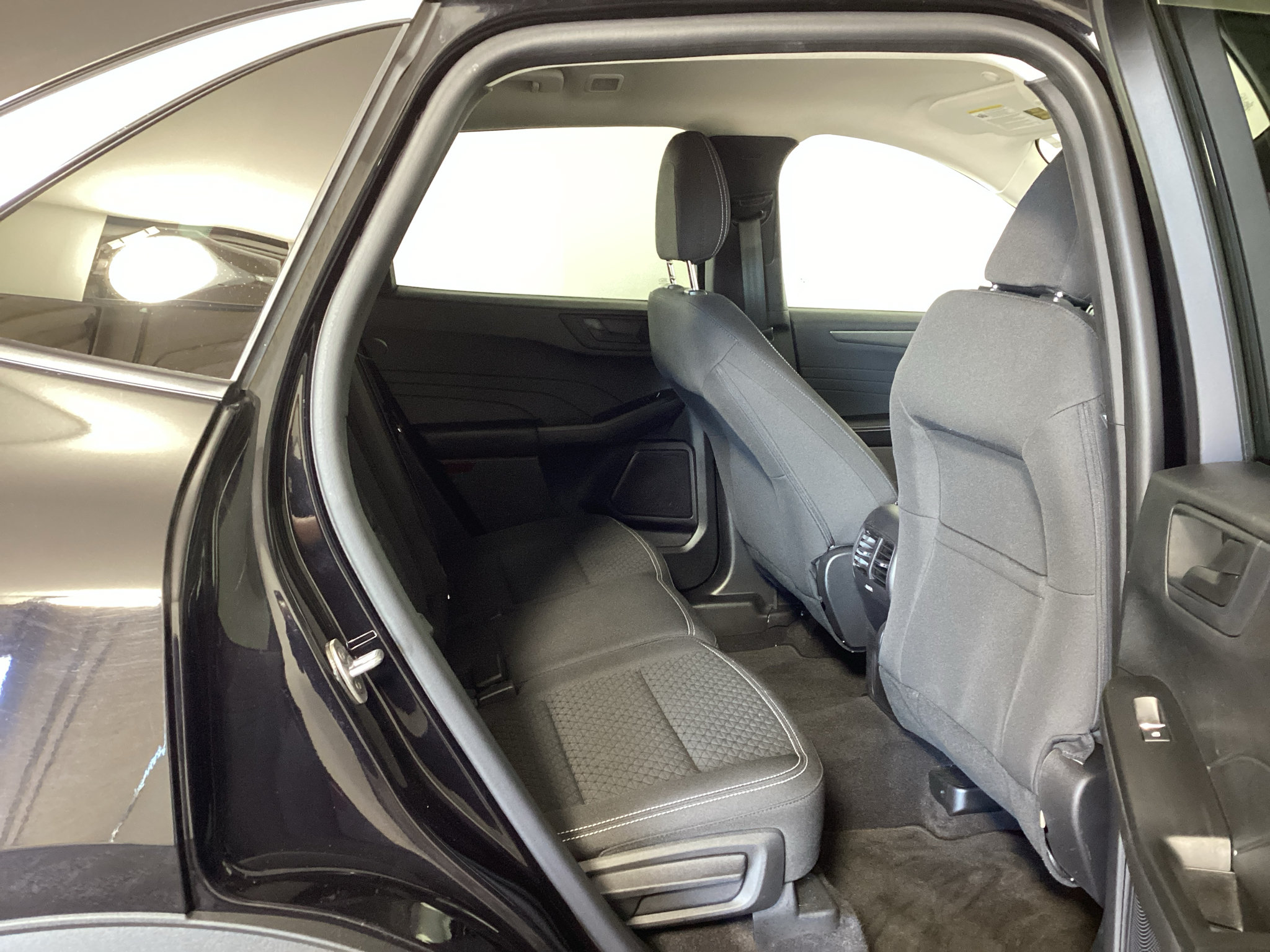 Certified 2023 Ford Escape Active w/ Cold Weather Package FWD image 11