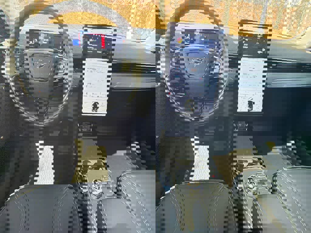 Certified 2023 Ford Mustang Mach-E Premium image 20