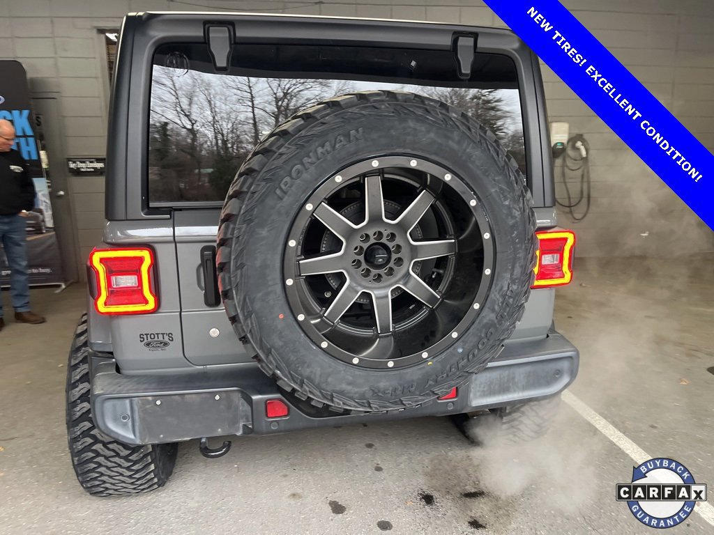 Used 2020 Jeep Wrangler Unlimited Sahara image 6