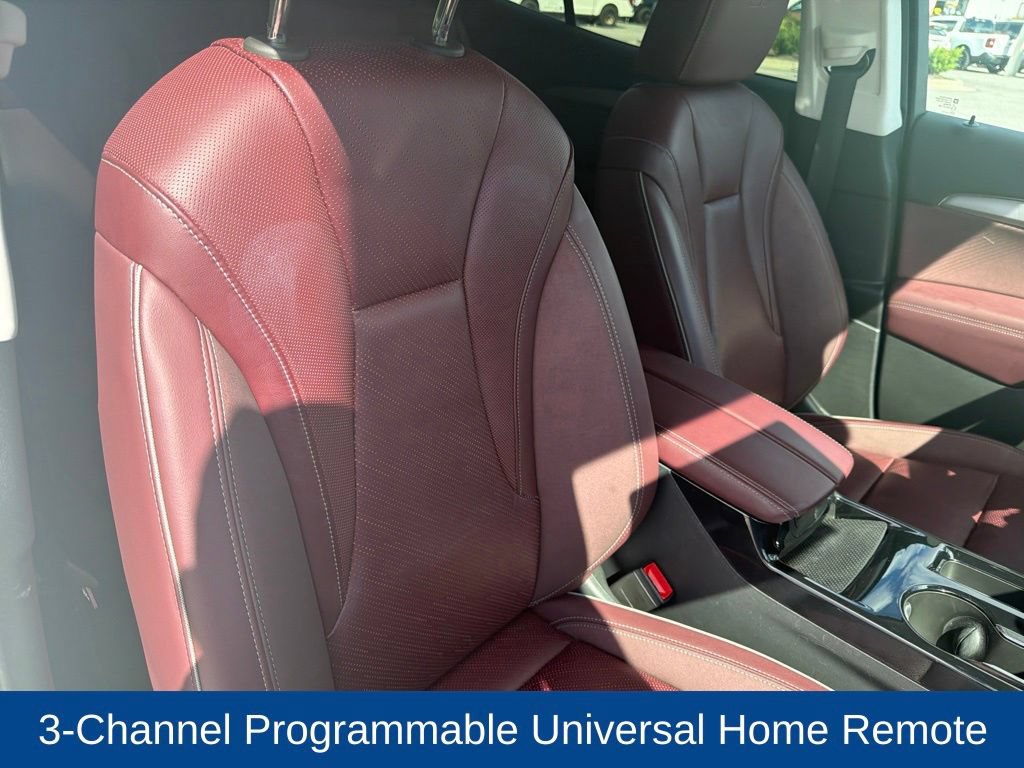 Used 2025 Buick Envision Sport Touring AWD/4WD image 30