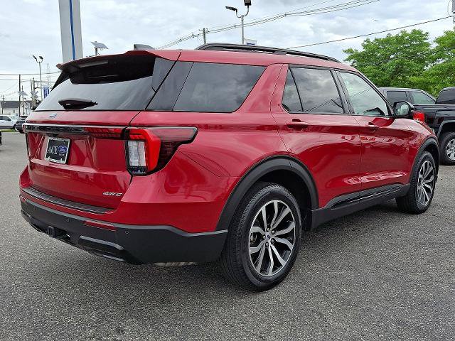Certified 2025 Ford Explorer ST-Line AWD/4WD image 6