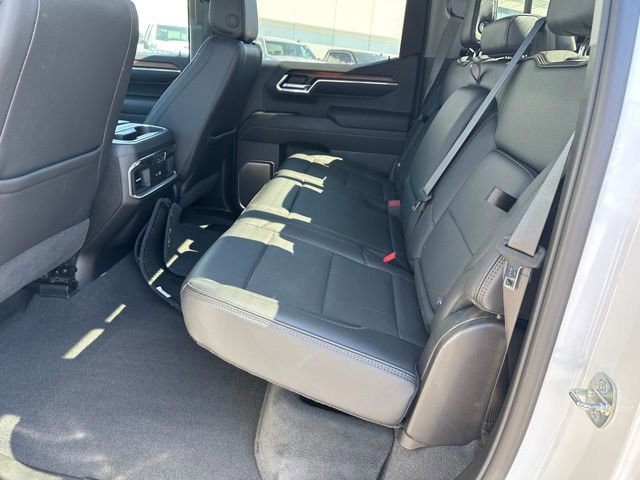 Used 2024 GMC Sierra 1500 Denali w/ Denali Reserve Package AWD/4WD image 8