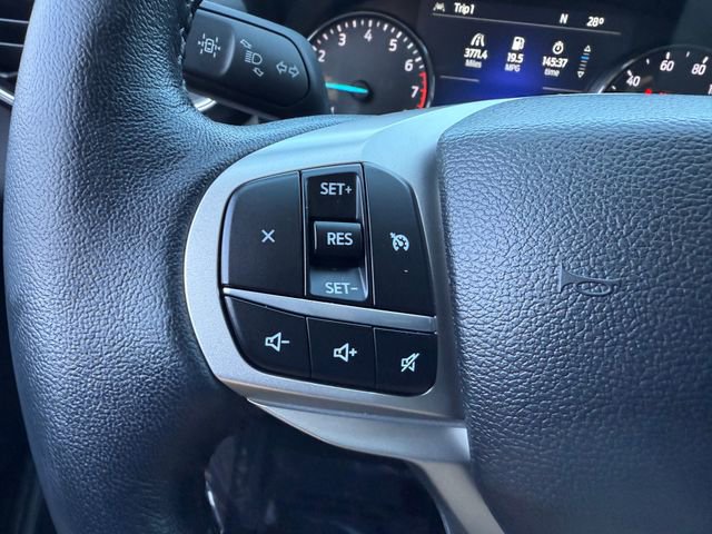 Certified 2022 Ford Explorer XLT w/ Equipment Group 202A image 16