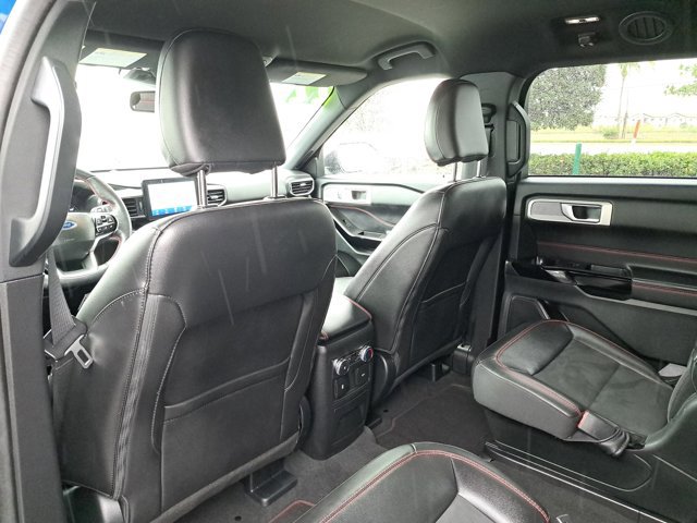 Certified 2022 Ford Explorer ST-Line w/ Class IV Trailer Tow Package image 10