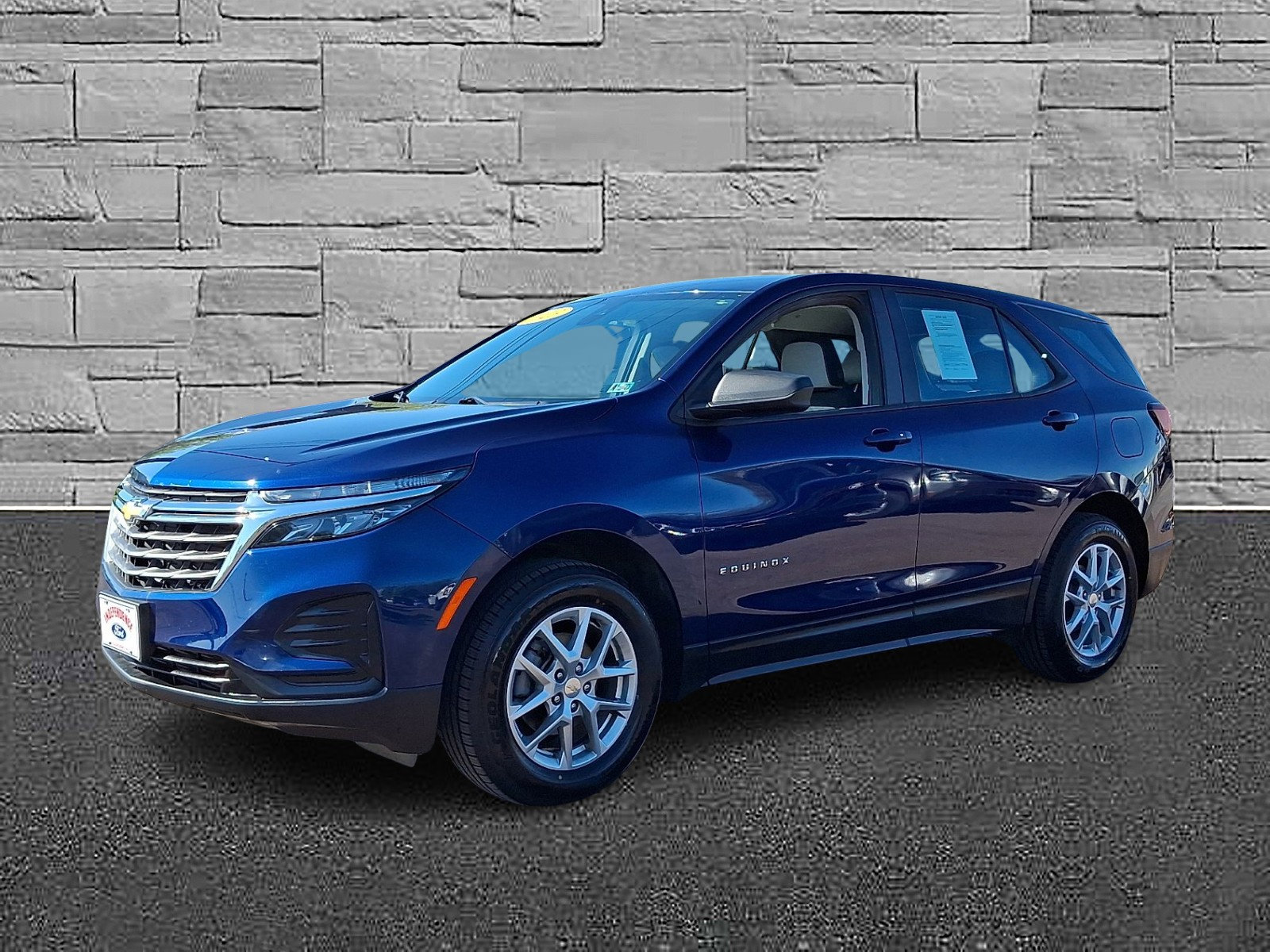 Used 2023 Chevrolet Equinox LS w/ Driver Confidence II Package image 5