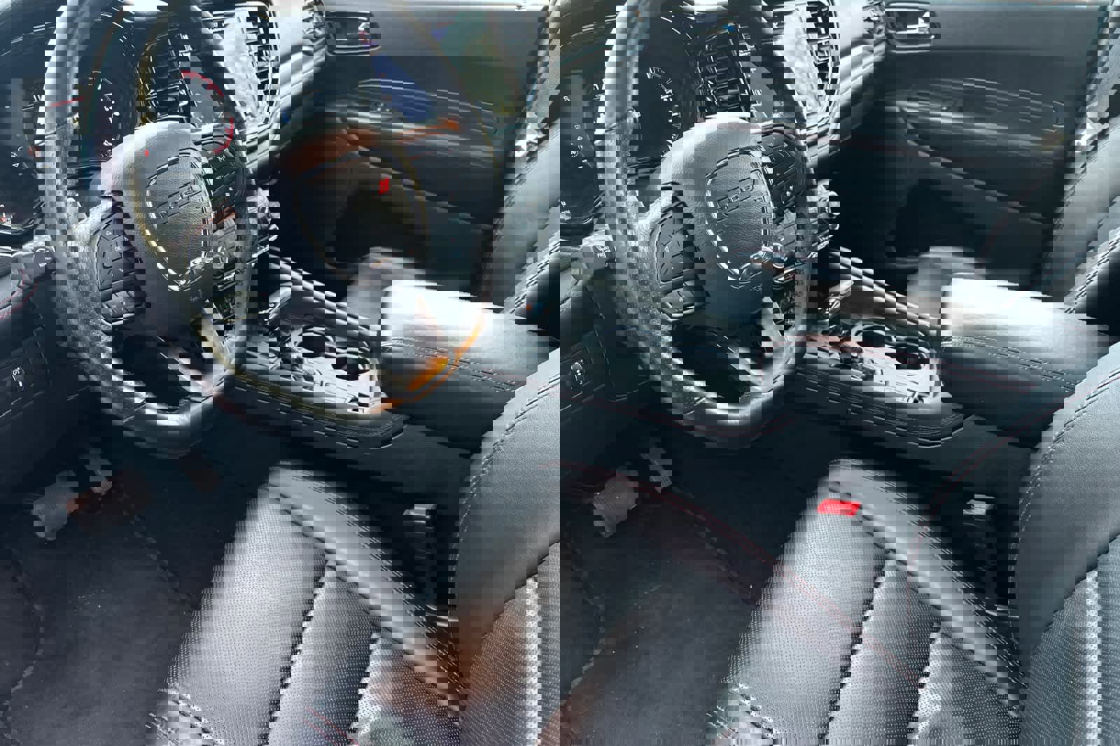 Used 2025 Dodge Durango R/T image 11