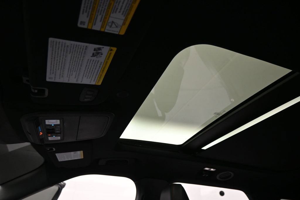 Certified 2025 Ford Explorer ST w/ Sun And Sound Package AWD/4WD image 19