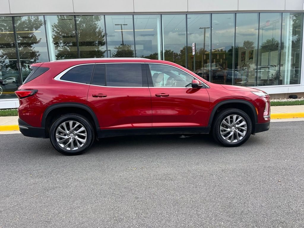 Used 2025 Buick Enclave Preferred w/ Power Package AWD/4WD image 10