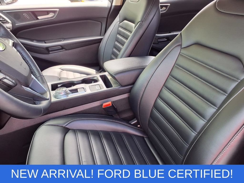 Certified 2023 Ford Edge SEL w/ Convenience Package AWD/4WD image 3