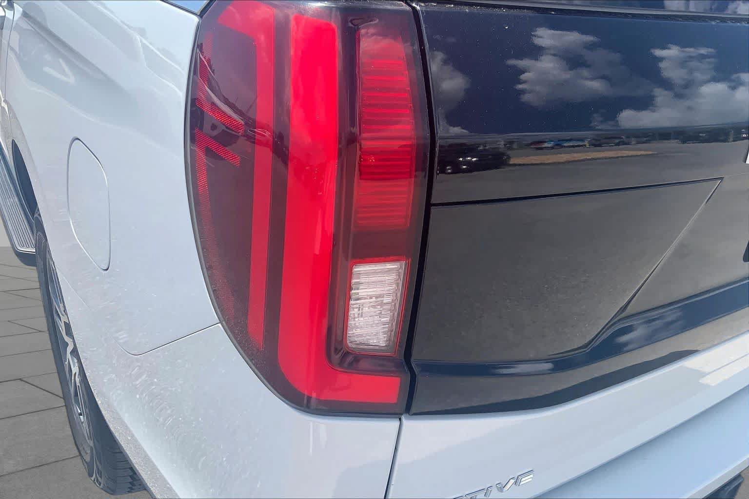 Certified 2025 Ford Expedition Active AWD/4WD image 29