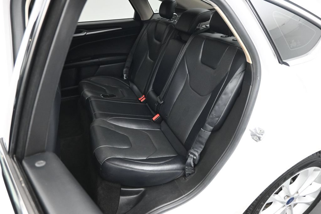 Certified 2019 Ford Fusion Energi Titanium FWD image 12