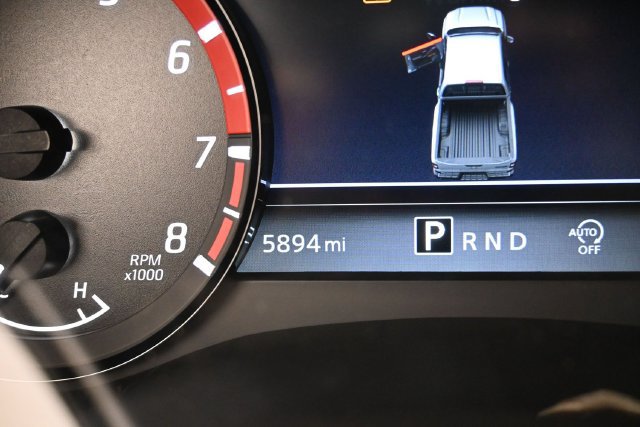 Used 2025 Nissan Frontier PRO-4X AWD/4WD image 18