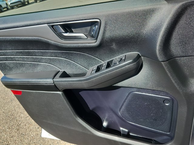 Certified 2023 Ford Escape AWD image 9