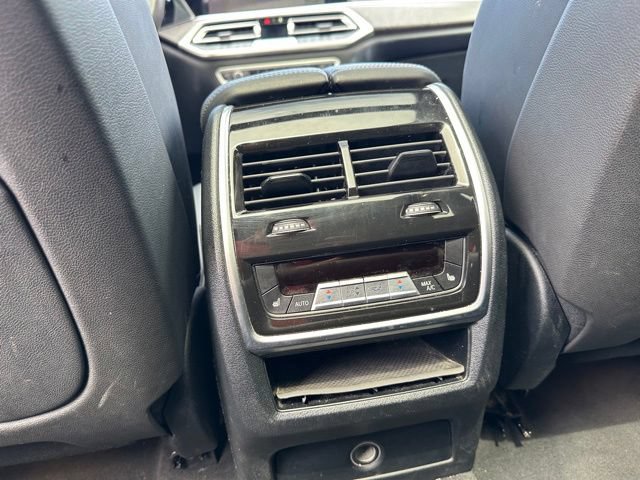 Used 2023 BMW X5 xDrive40i AWD/4WD image 19
