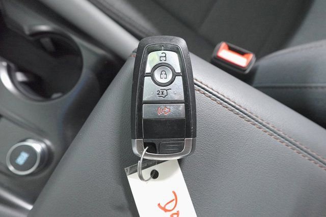 Certified 2025 Ford Explorer Active image 31