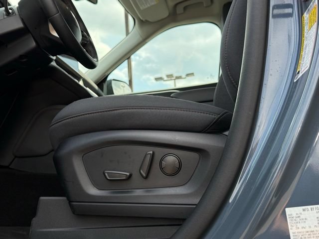 Certified 2025 Ford Explorer Active AWD/4WD image 17