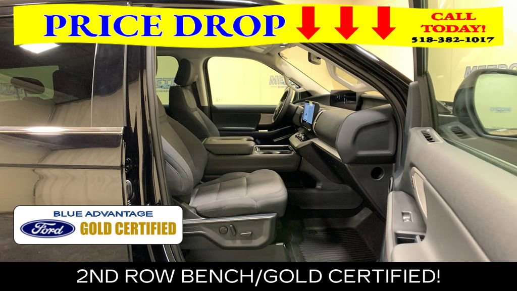 Certified 2025 Ford Expedition Active AWD/4WD image 11