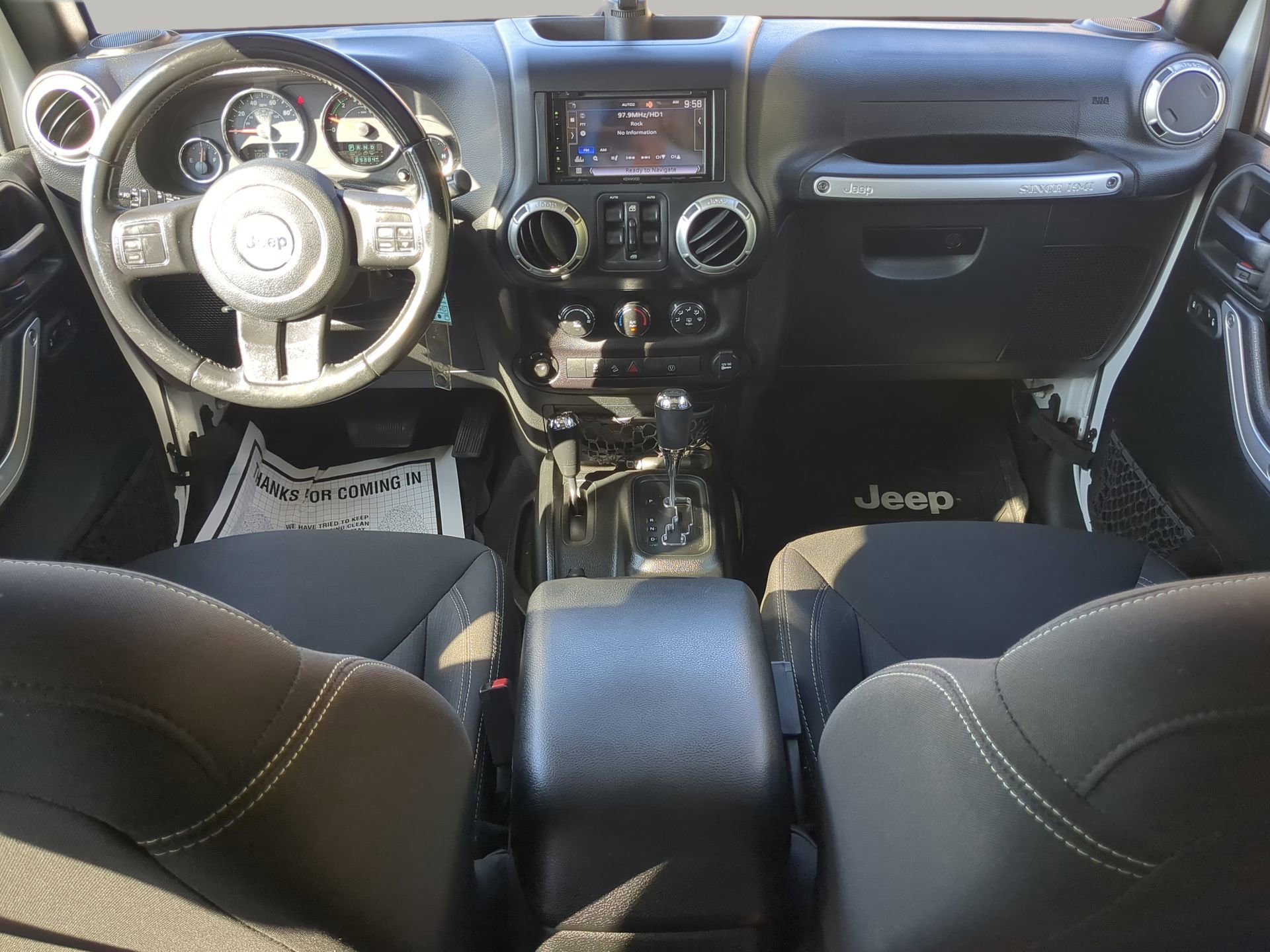 Used 2018 Jeep Wrangler Unlimited Sahara image 37