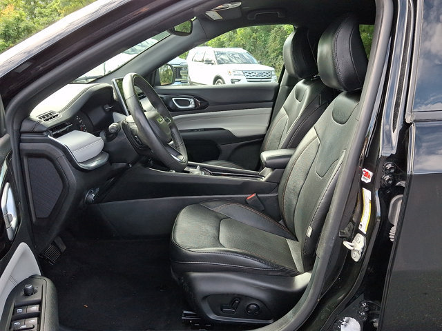 Used 2023 Jeep Compass Limited AWD/4WD image 14