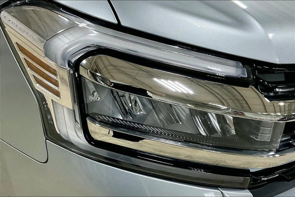 Certified 2024 Ford Expedition Max Limited image 28
