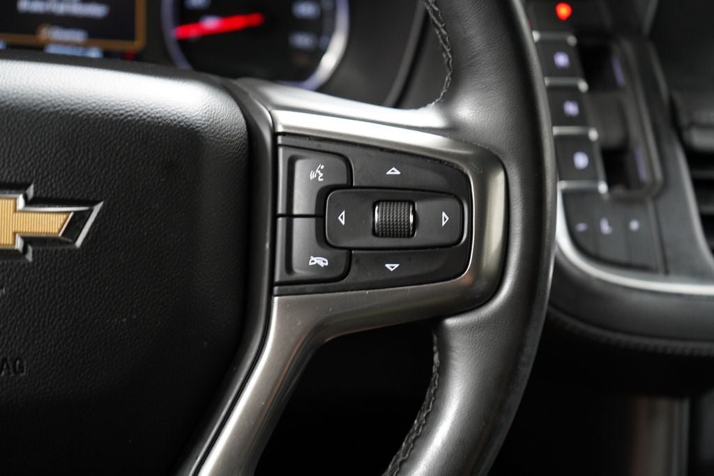Used 2023 Chevrolet Suburban LS w/ Driver Alert Package AWD/4WD image 18