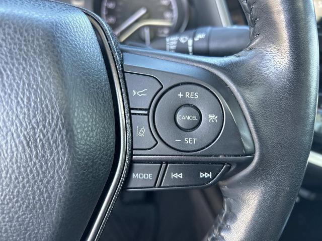 Used 2022 Toyota Camry XSE FWD image 30