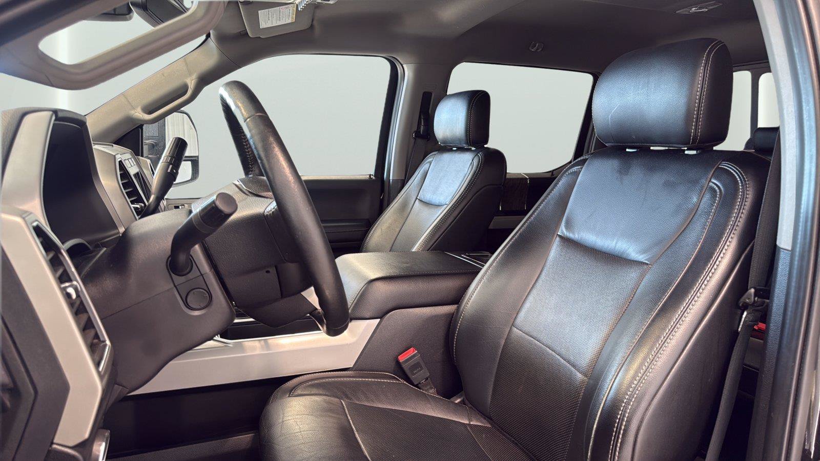 Certified 2019 Ford F250 Lariat w/ Lariat Ultimate Package AWD/4WD image 10