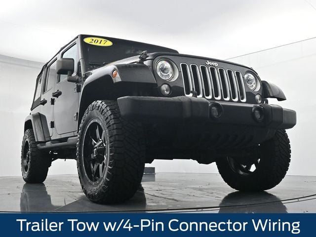 Used 2017 Jeep Wrangler Unlimited Sahara w/ Max Tow Package AWD/4WD image 27