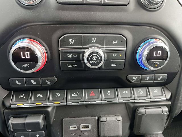 Used 2022 GMC Sierra 1500 Denali w/ Denali Premium Package AWD/4WD image 22