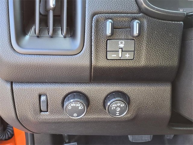 Used 2020 Chevrolet Colorado ZR2 image 18