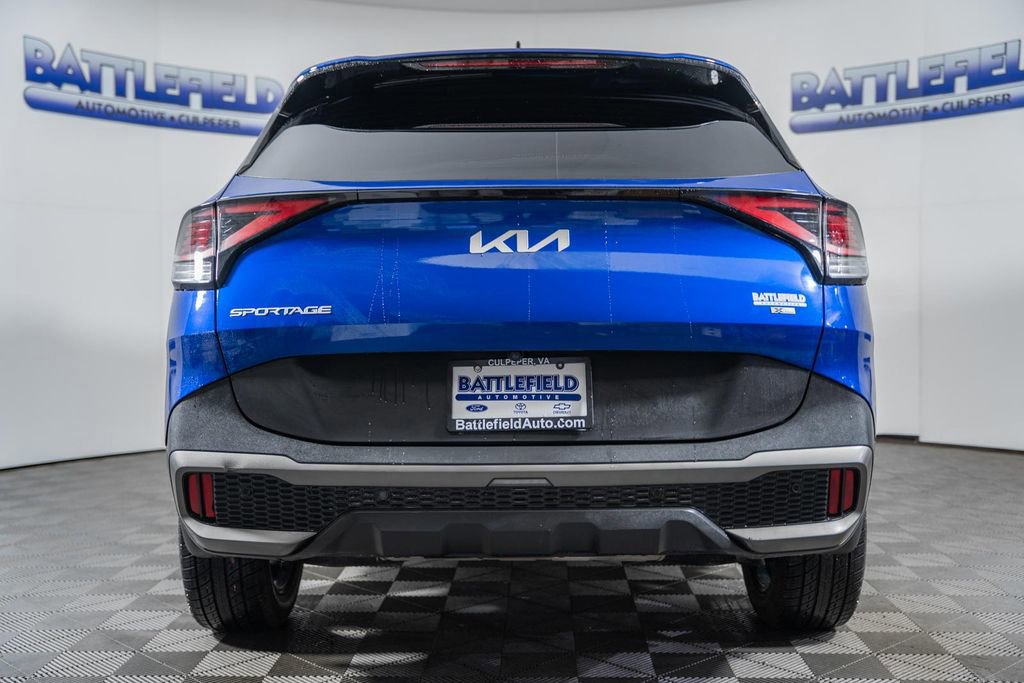 Used 2023 Kia Sportage X-Line w/ X-Line Premium Package image 3