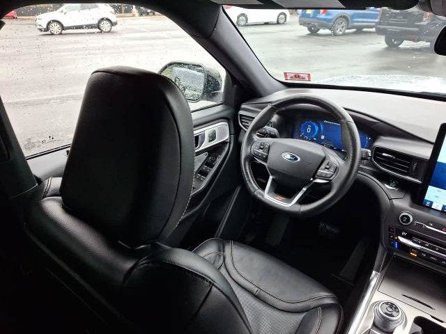 Certified 2020 Ford Explorer ST w/ ST Street Pack AWD/4WD image 15