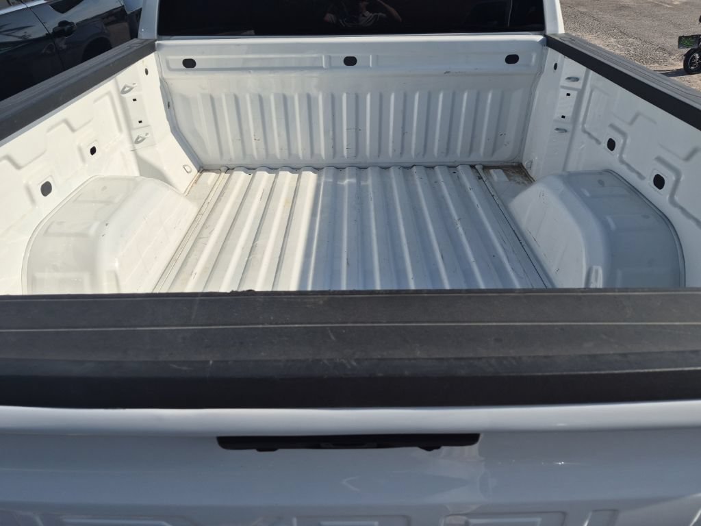 Used 2025 Chevrolet Silverado 1500 LT RWD image 11