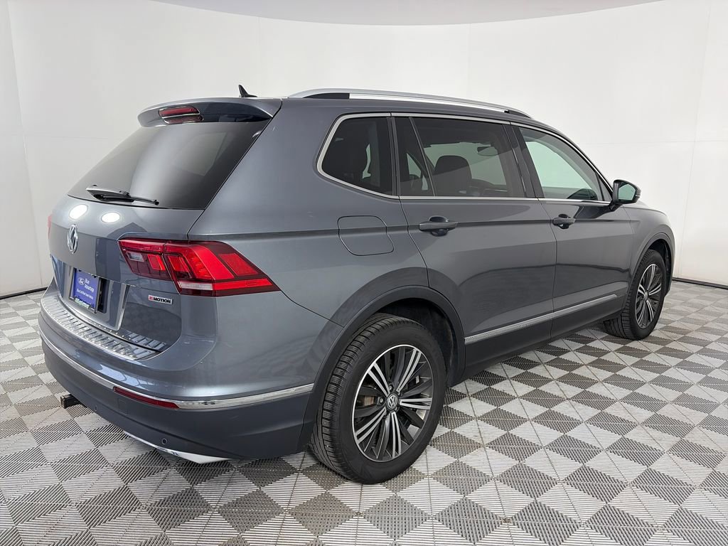 Used 2019 Volkswagen Tiguan SEL AWD/4WD image 5