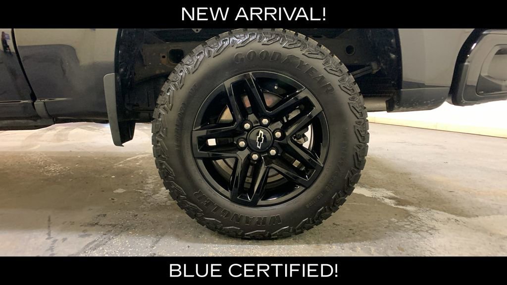 Used 2024 Chevrolet Silverado 1500 Custom Trail Boss AWD/4WD image 23