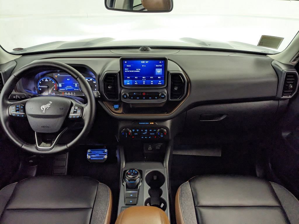 Certified 2024 Ford Bronco Sport Outer Banks w/ Tech Package AWD/4WD image 7