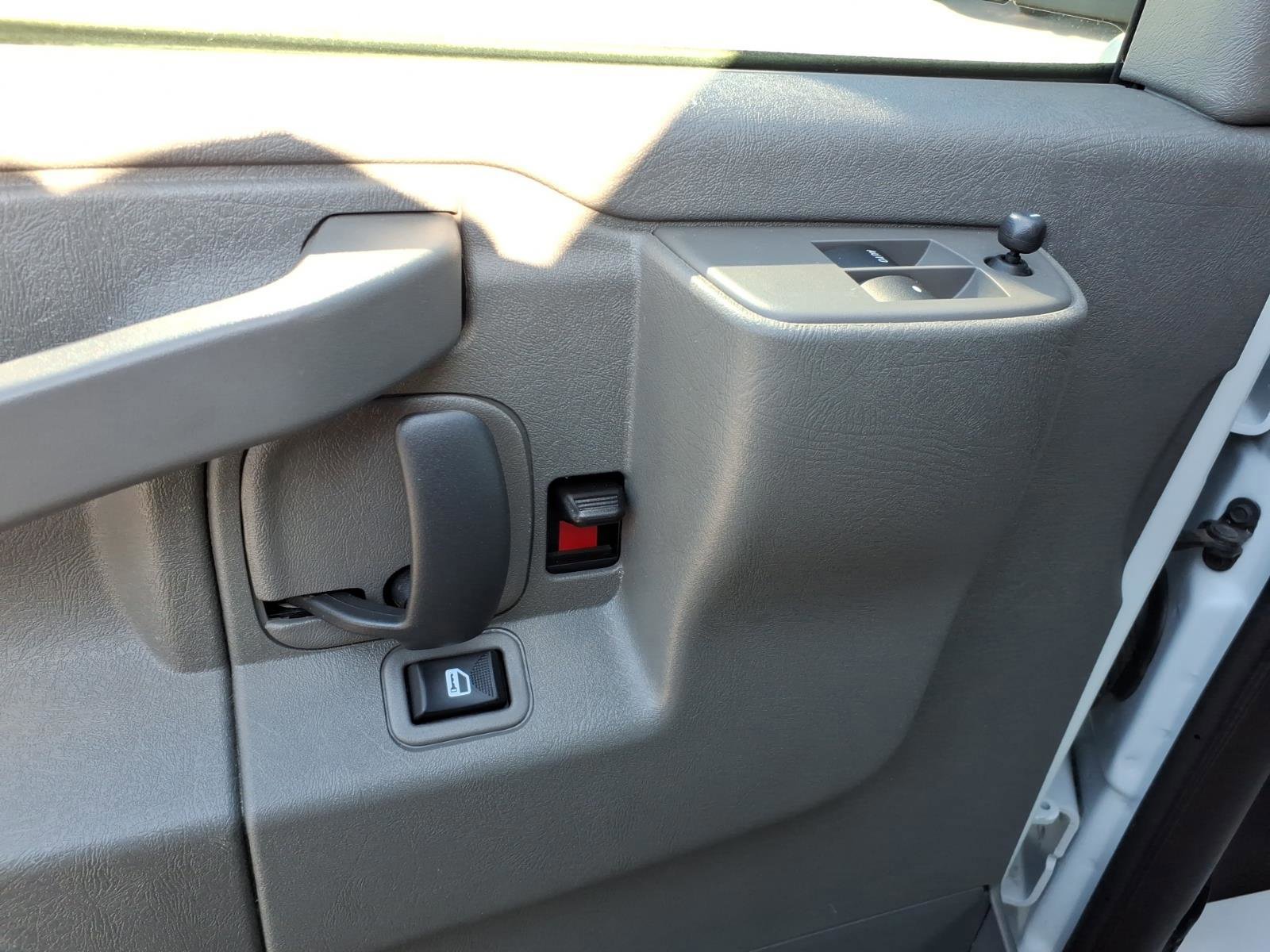 Used 2024 Chevrolet Express 2500 w/ Driver Convenience Package image 11