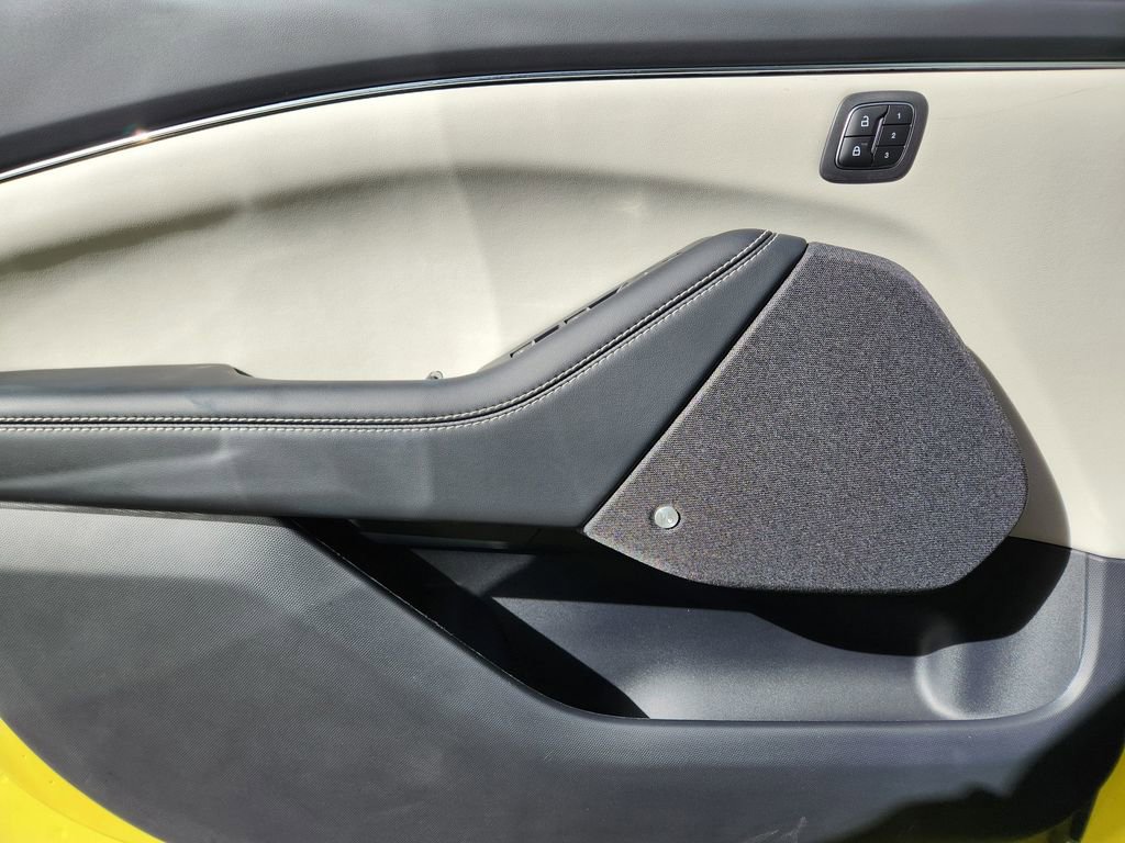 Certified 2025 Ford Mustang Mach-E Premium image 7