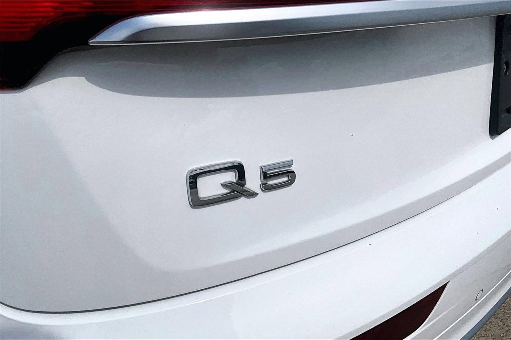 Used 2023 Audi Q5 2.0T Premium Plus image 25
