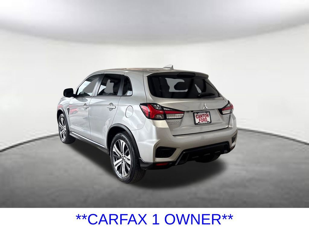 Used 2025 Mitsubishi Outlander Sport SE AWD/4WD image 3