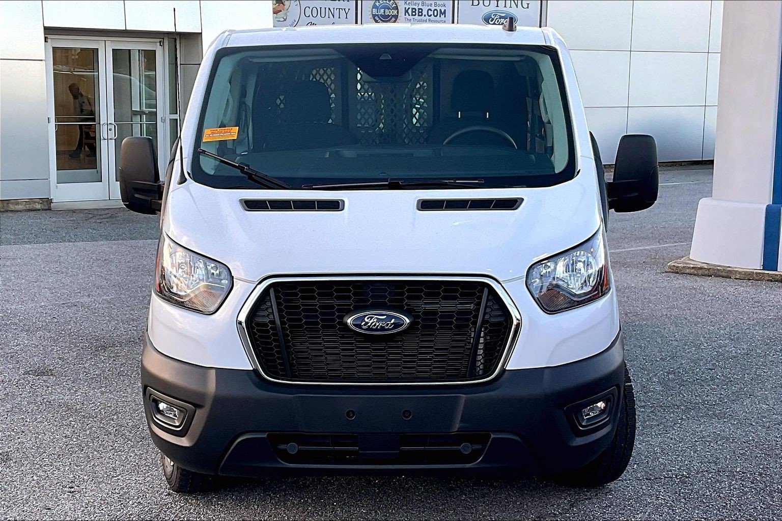 Certified 2024 Ford Transit 250 Low Roof w/ Exterior Upgrade Package RWD image 2