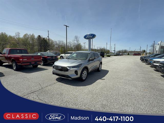 Certified 2023 Ford Escape Active AWD/4WD image 1