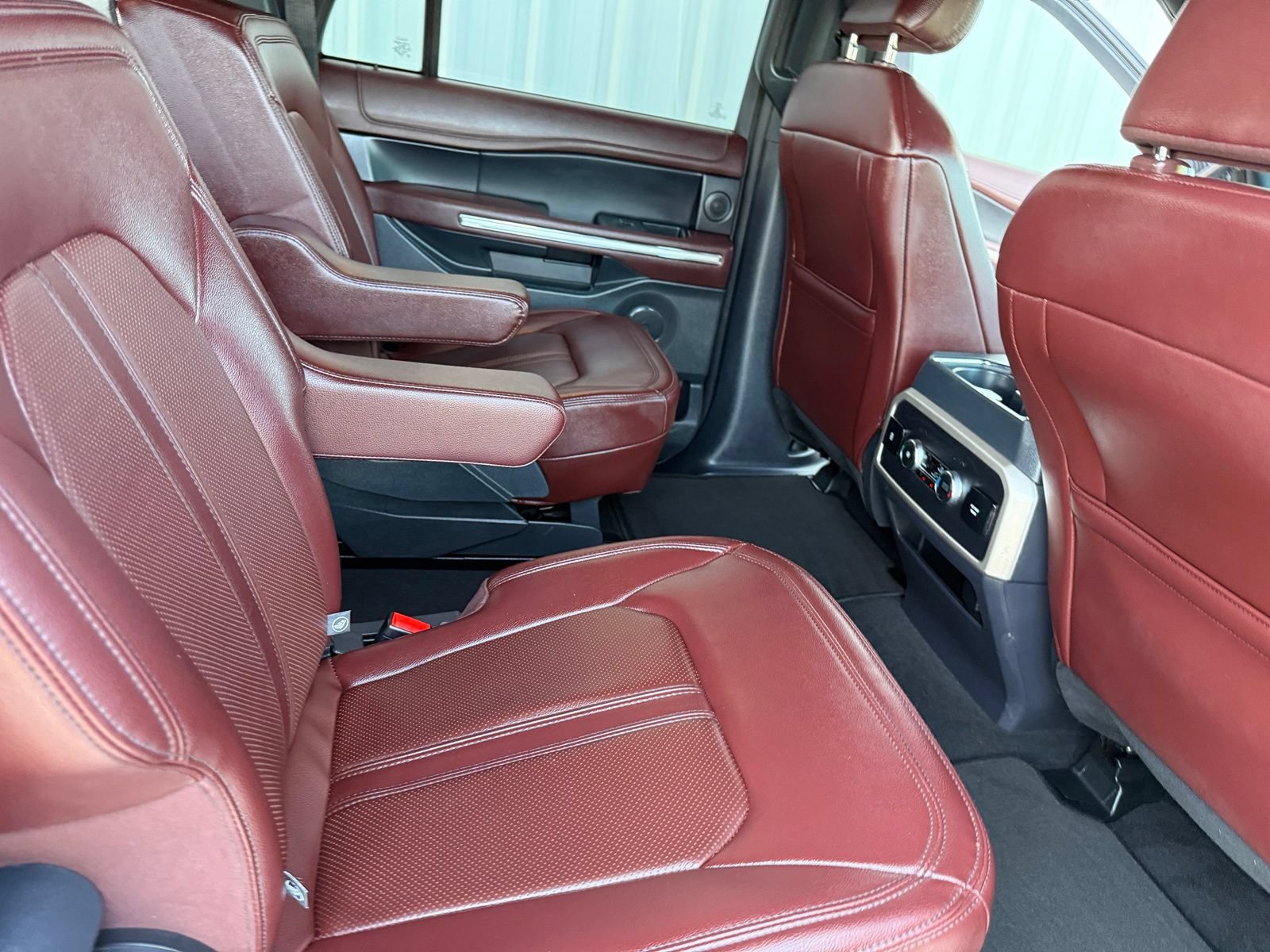 Certified 2024 Ford Expedition Max Limited AWD/4WD image 20