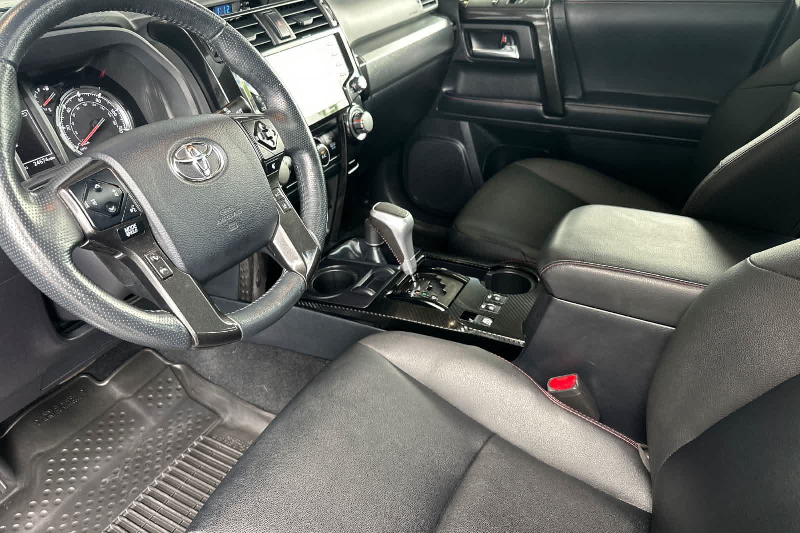 Used 2024 Toyota 4Runner TRD Off-Road Premium w/ Off Road Premium Plus Package AWD/4WD image 11