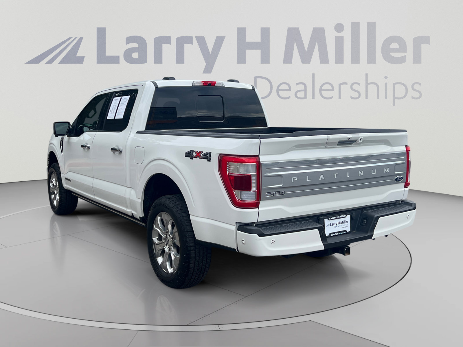 Certified 2021 Ford F150 Platinum w/ Equipment Group 701A High AWD/4WD image 3